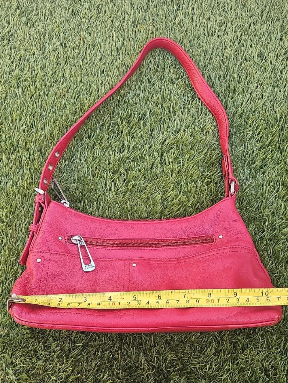 Stone Mountain Accessories Red Leather Shoulder Bag